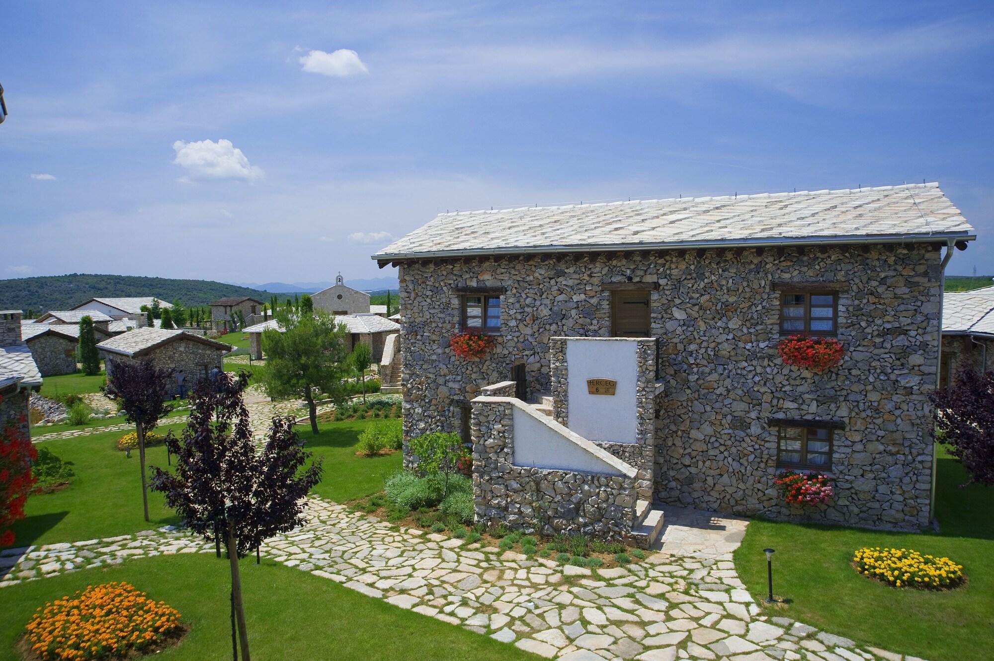 默主歌耶赫尔采民族村酒店 Međugorje 外观 照片